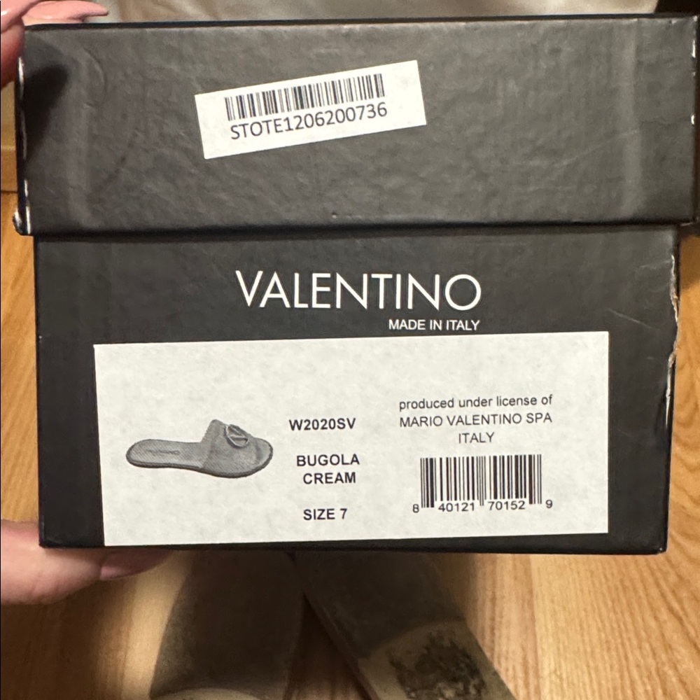 Valentino slide sandals - Picture 9 of 10